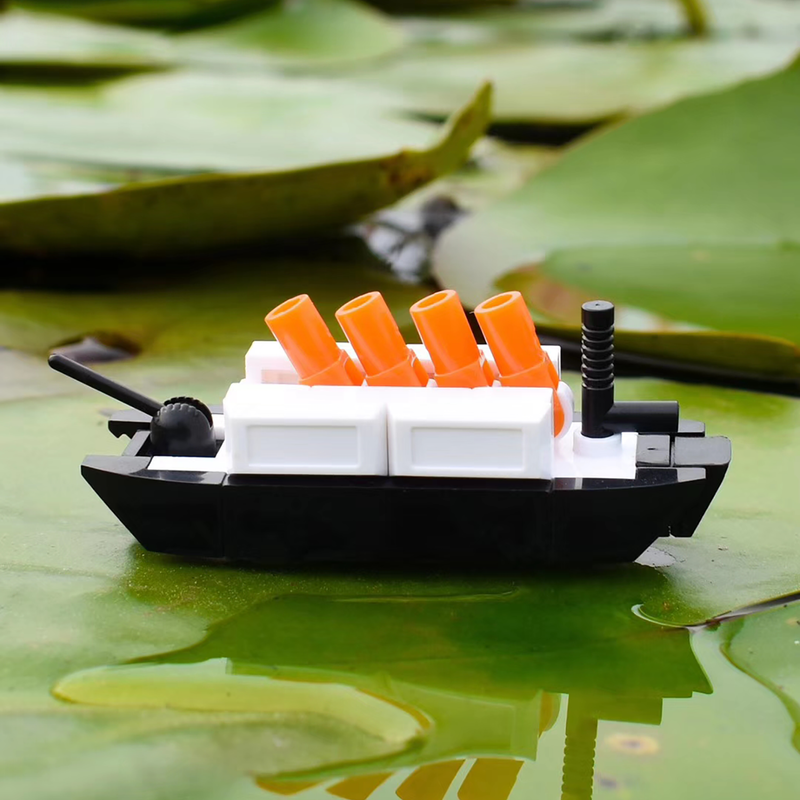 New Builder Assortment 12-in-1 Display Building Brick Set