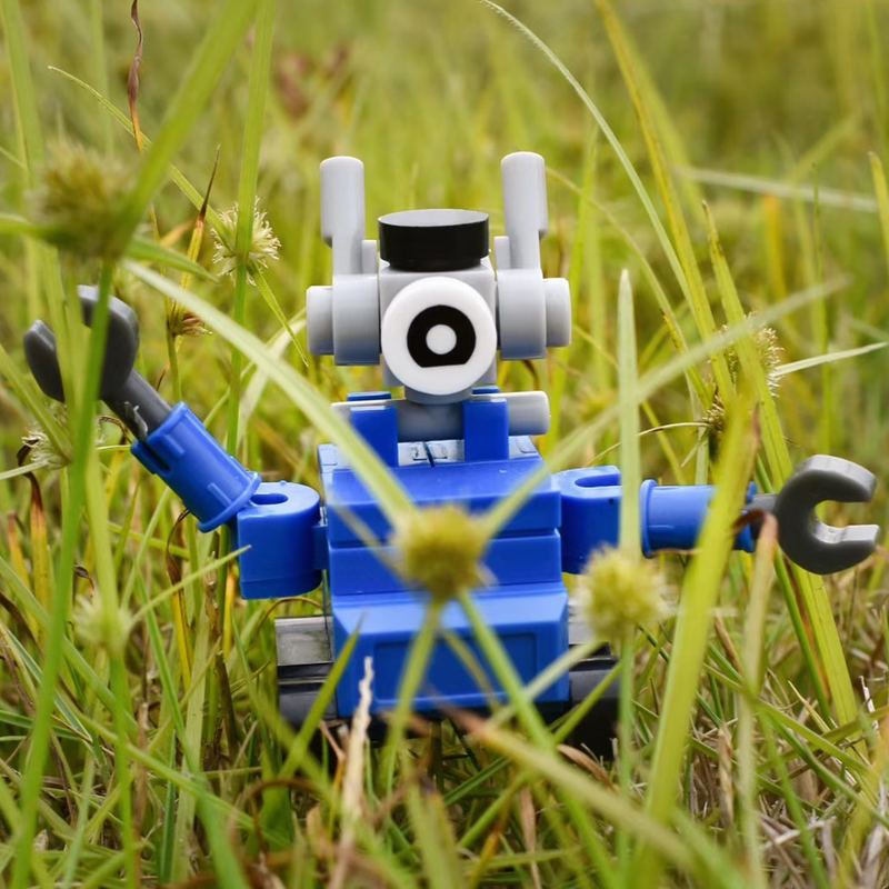 New Builder Assortment 12-in-1 Display Building Brick Set